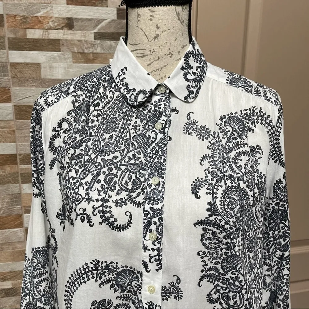 Loft Henley Top Softened Shirt Popover M Boho Paisley Print Black White - Image 4