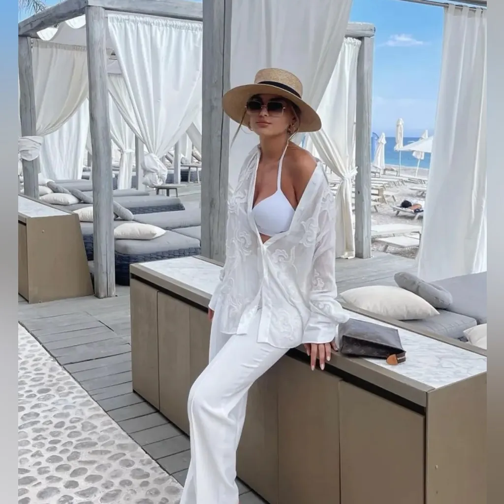 ZARA Embroidered White Limited Edition Blouse‎ - Image 4