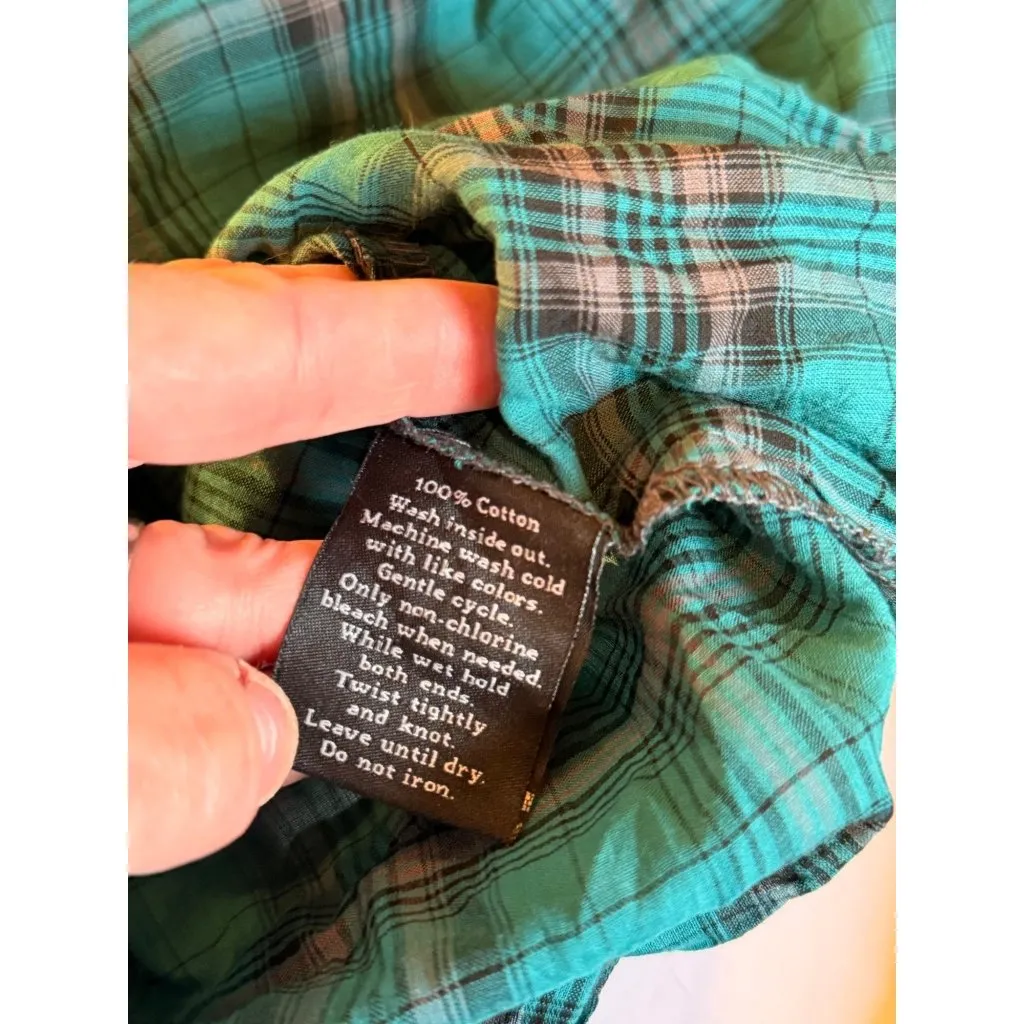 NWT Rock & Republic Womens Crinkled green  Plaid Shirt With Studded Details Butt - Image 8