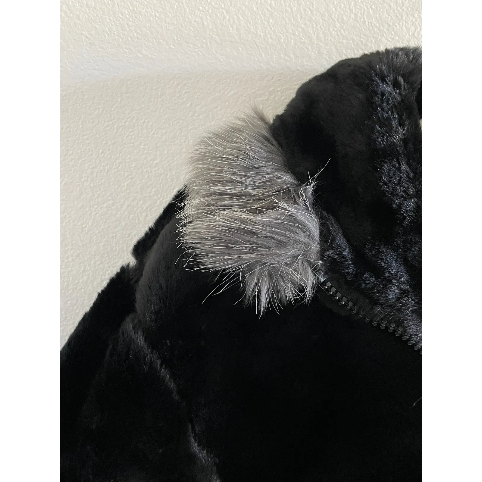 Dennis Basso Faux Fur Hooded Coat Black Gray Trim Luxury Winter Small - Image 4