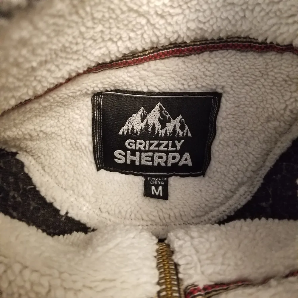 {M} Grizzly Sherpa Black Zip Up Pullover Jacket Size M - Image 7