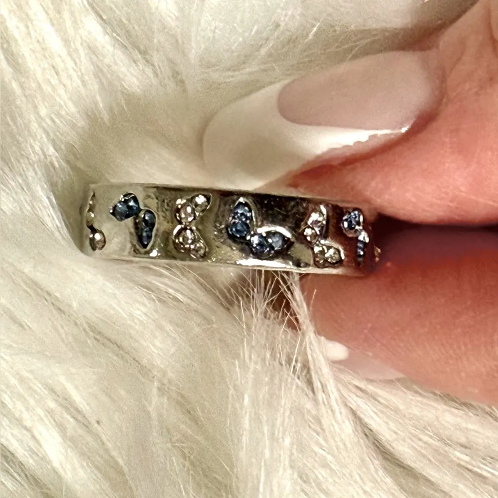 Ring Butterflies Silver Tone with Blue and Clear Crystals Size 10 - Image 2