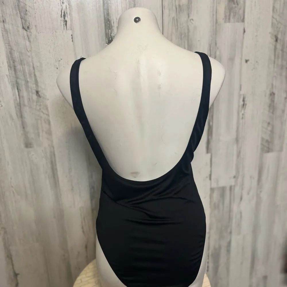 Black bodysuit open back size large - Image 4