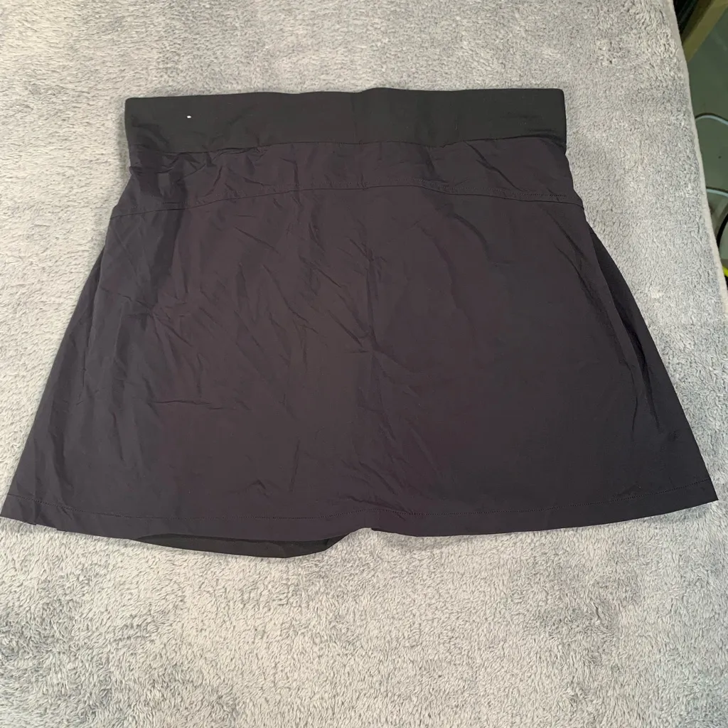 Nike Dri-FIT Black center swoosh skort - Image 6