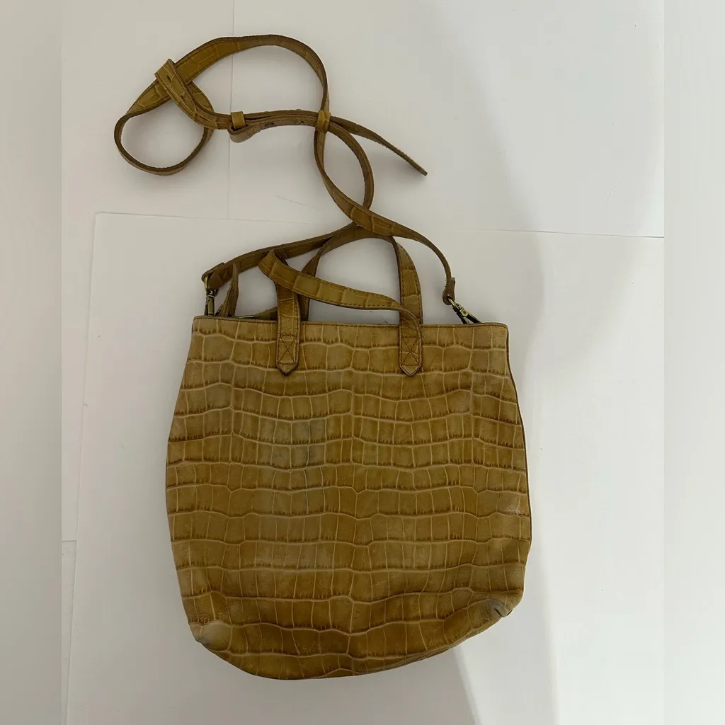 Madewell Zip-Top Transport Crossbody Croc Embossed Leather Edition Tote Bag - Image 4