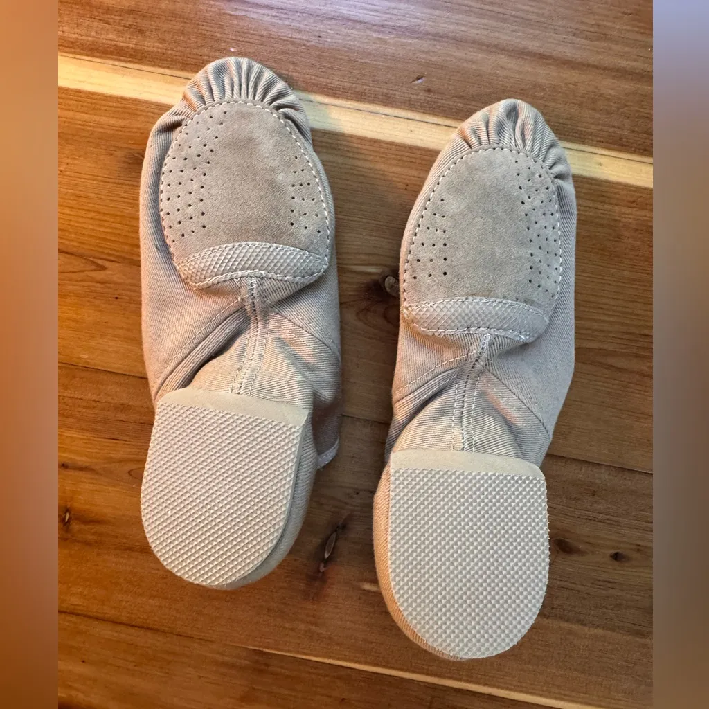 Bloch Phantom Stretch Canvas Jazz Shoes Tan – Size 10 NWOT - Image 2