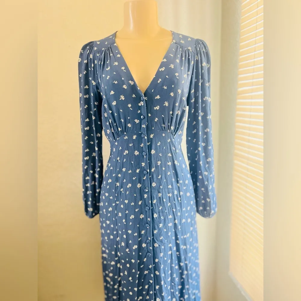 Levi's Sarina Long-sleeve Midi Dress in blue. Size small bohemian dress - Image 7