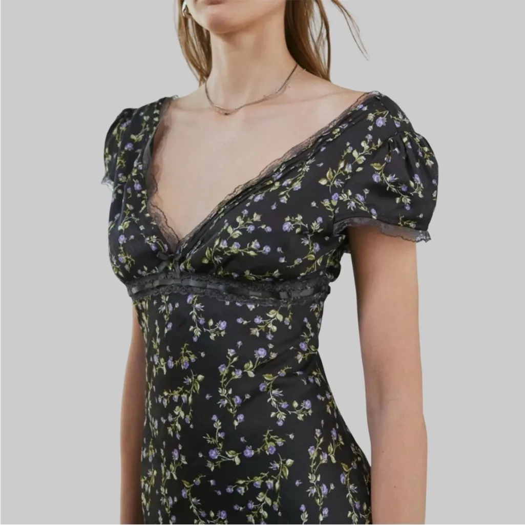 Kimchi Blue Cora Asymmetrical Floral Midi Dress Medium - Image 3