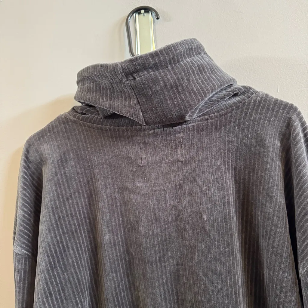 NWT UGG Calland Funnel Neck Top - Image 8
