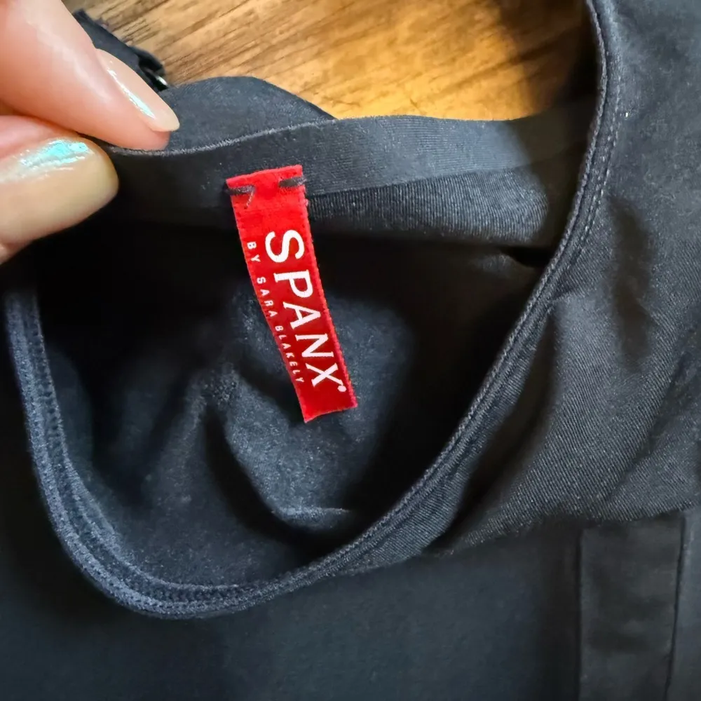 Spanx  Black Shapewear Bodysuit Intimates - Image 3