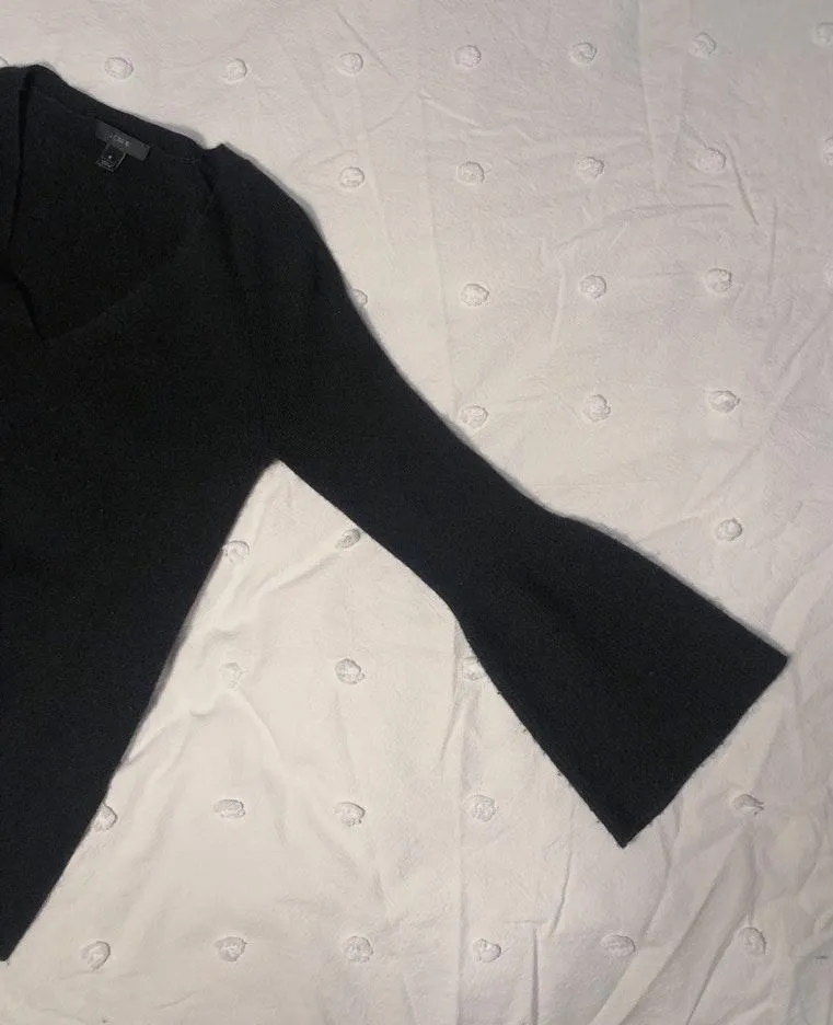 J.Crew V Neck Sweater - Image 3