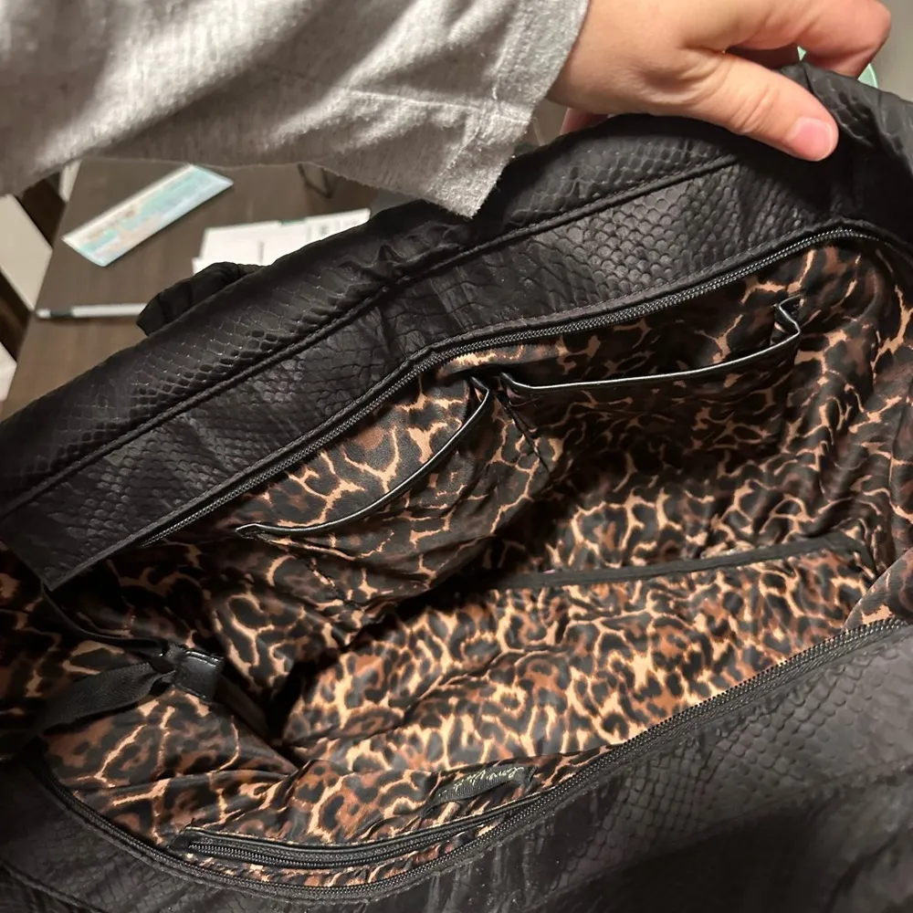 Nylon crocodile tote bag - Image 6