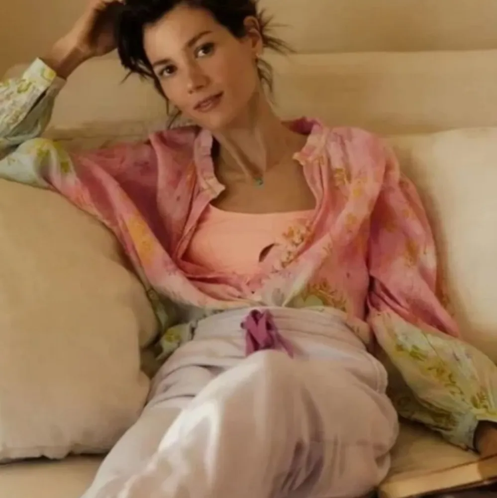 Anthropologie Pilcro Tavi Tie Dye Floral Gauze Blouse Size Small - Image 3