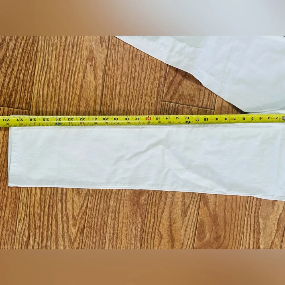 Calvin Klein Women’s Modern Essentials Fresh White American Classics Size 6 NWT - Image 5