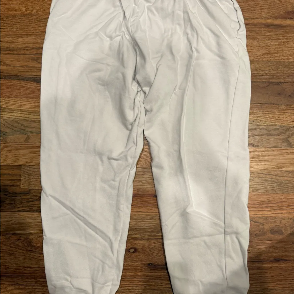 Nike  White Joggers - Image 3
