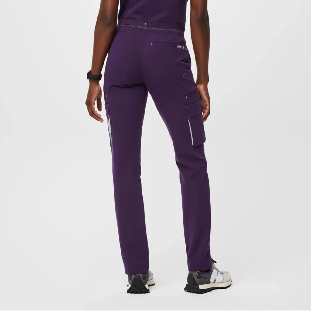 FIGS Soeng Scrub Pant In Purple - Image 3