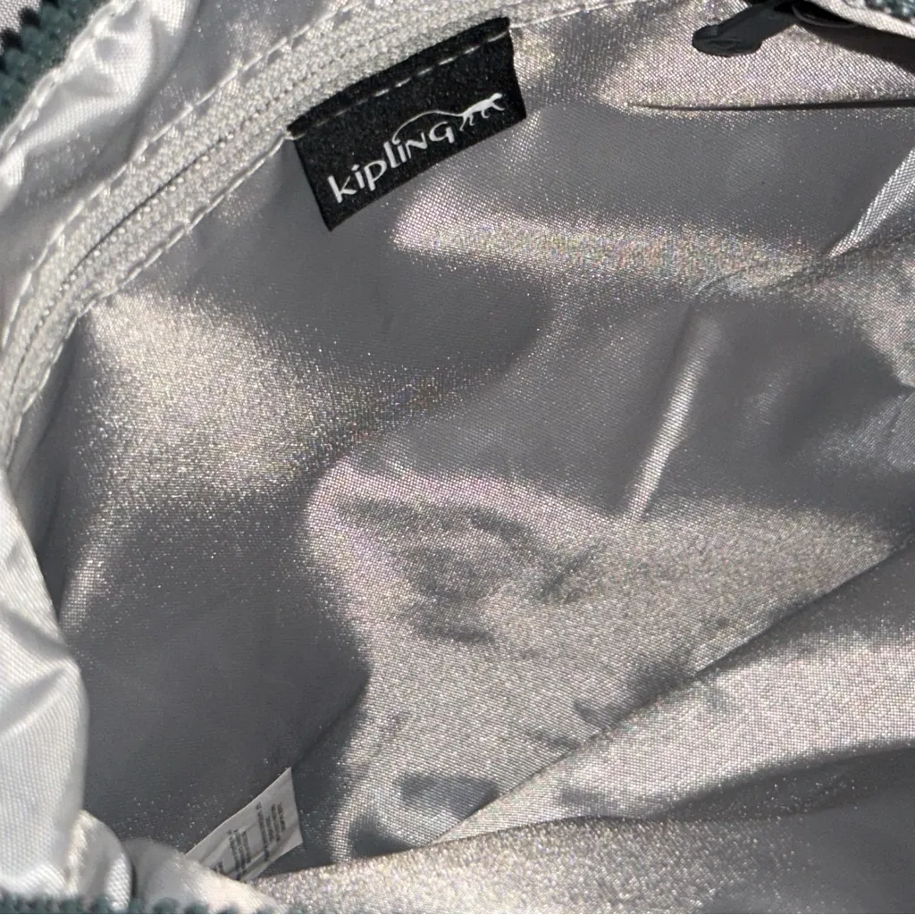 Kipling • Crossbody Bag Annabelle Double Zip Light Aloe Tonal Sage Green - Image 5