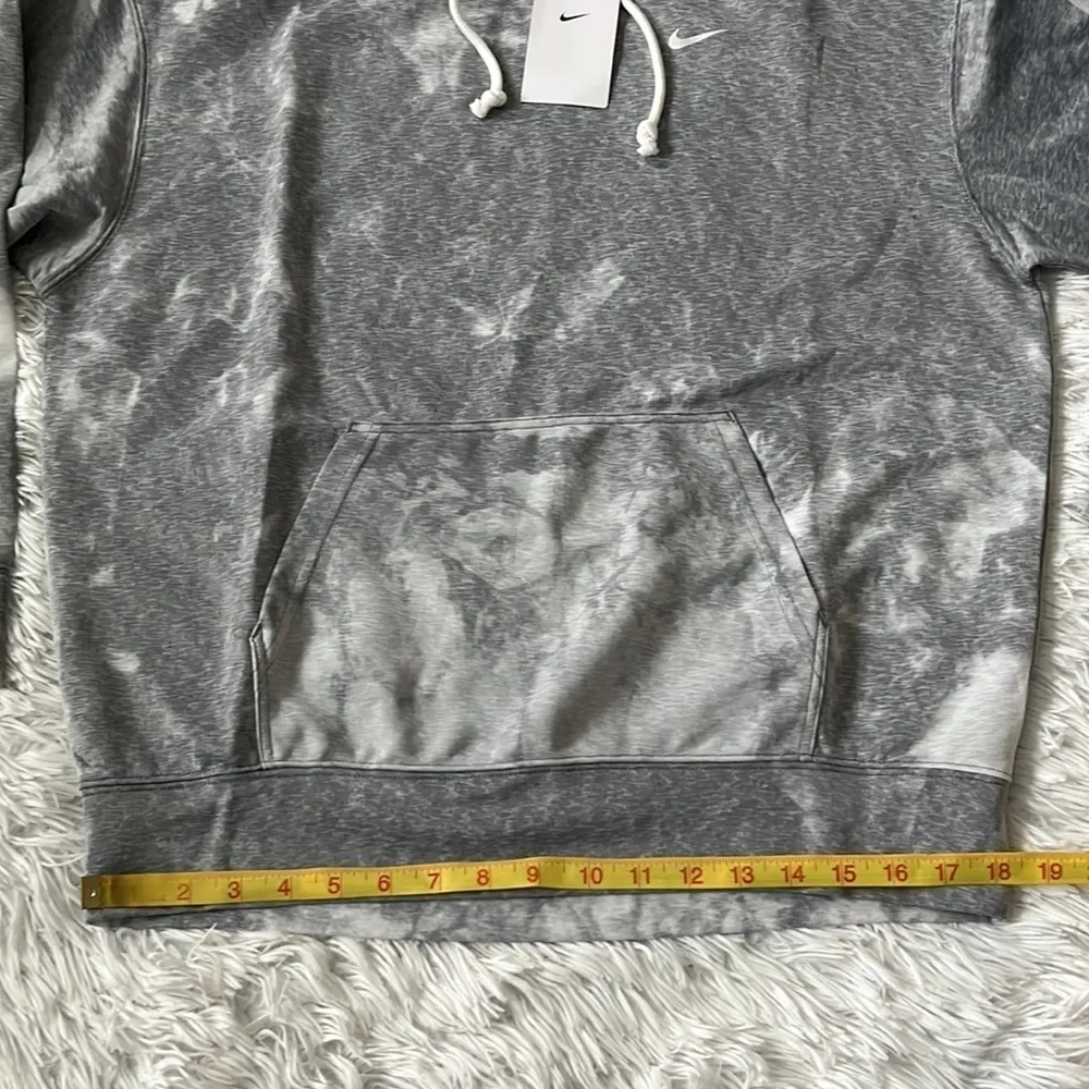 Nike Women’s Icon Clash Hoodie in gray size Small - Image 6