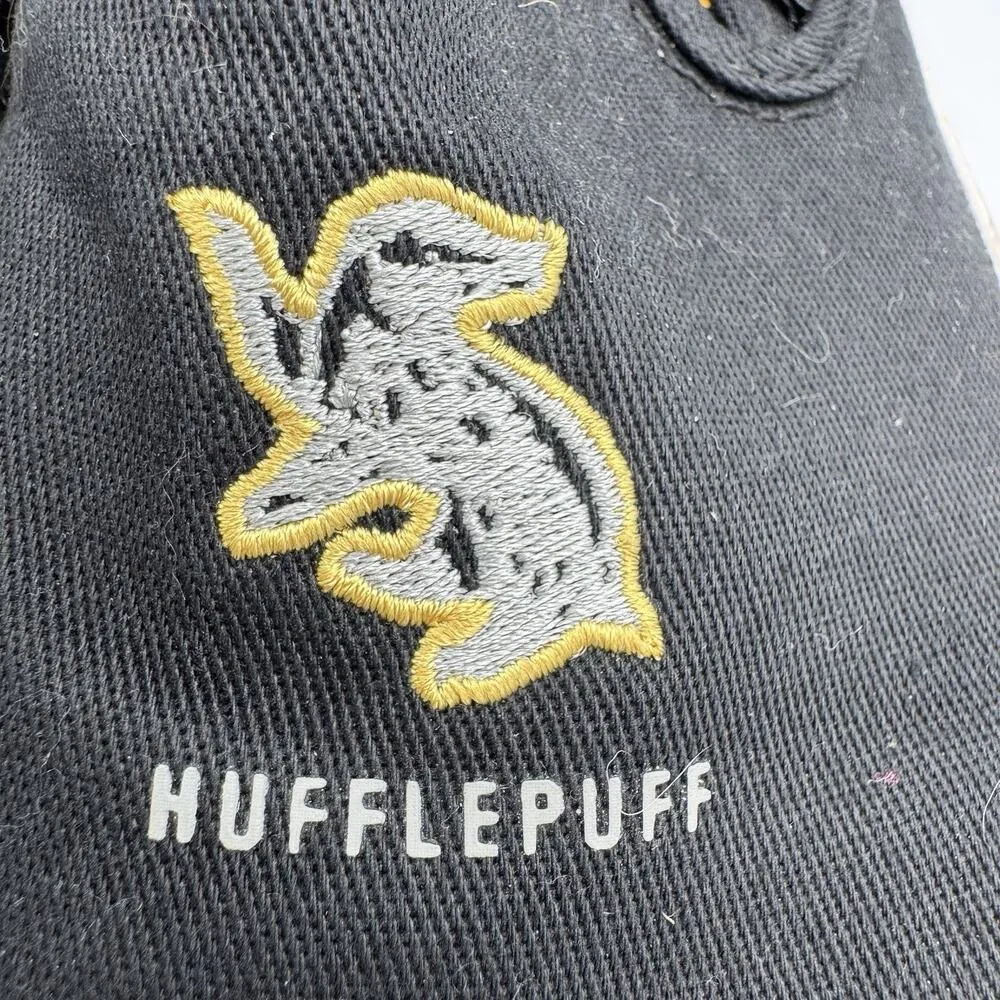 Vans x Harry Potter Classic Slip On Hufflepuff Skate Shoes Men's 6.5 Women’s 8 - Image 7