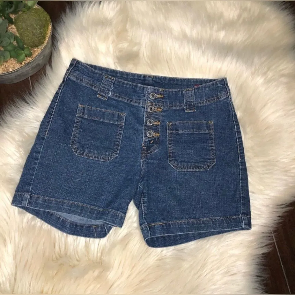 Levi's Levi’s 2 patch pocket denim shorts sz 2 - Image 3
