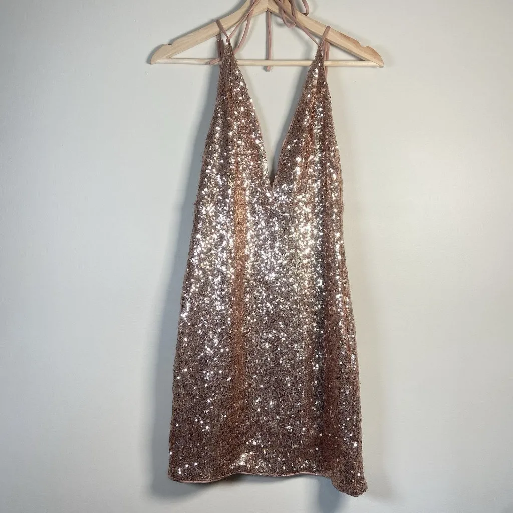 Hello Molly Sequin Halter Dress Size 6 HoCo Party Holiday Date Night Glitter NWT - Image 2