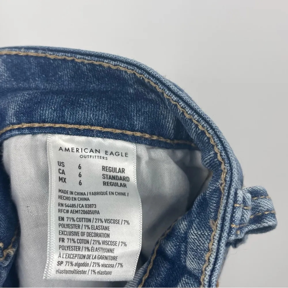 American Eagle Next Level Stretch Distressed Super High Rise Jeggings SZ 6 - Image 4