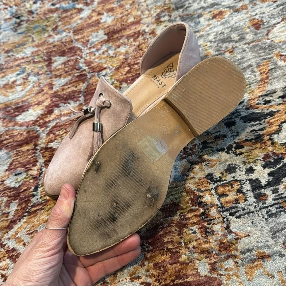 BEAST FASHION pink Carter Dorsay Tassle Loafers Size 6.5 Silver - Image 6