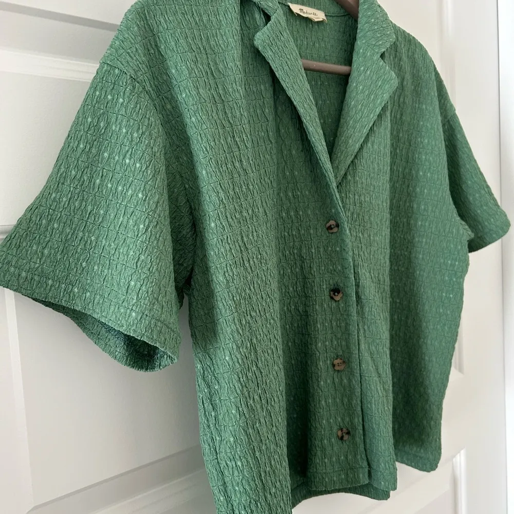 Madewell Crinkle Knit Button Up Top Green Size XS - Image 4