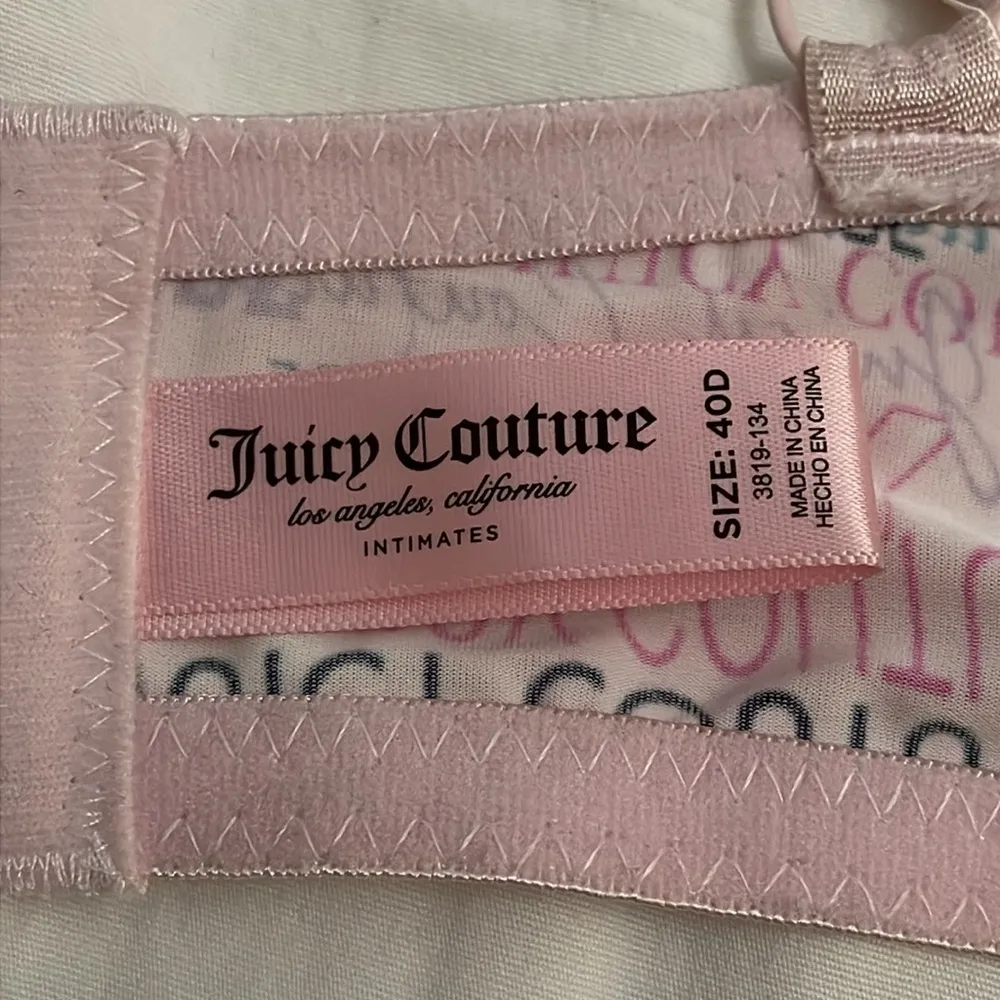 Juicy Couture Pink Bra with Text Print Womens Size 40D Padded Underwire Logo - Image 2