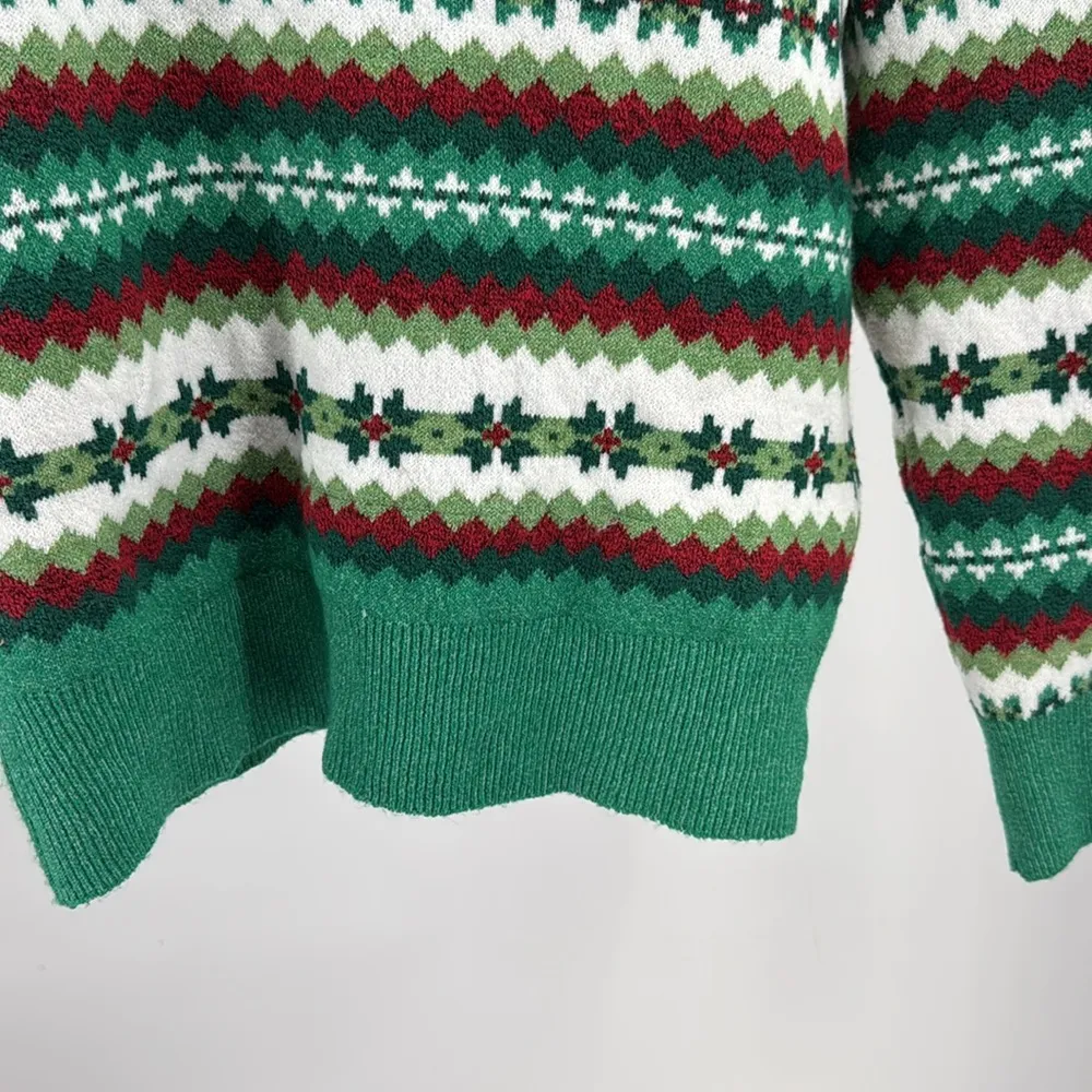 Holiday Time Women's Green Red Patterned Sweater metallic beaded soft Christmas - Image 4