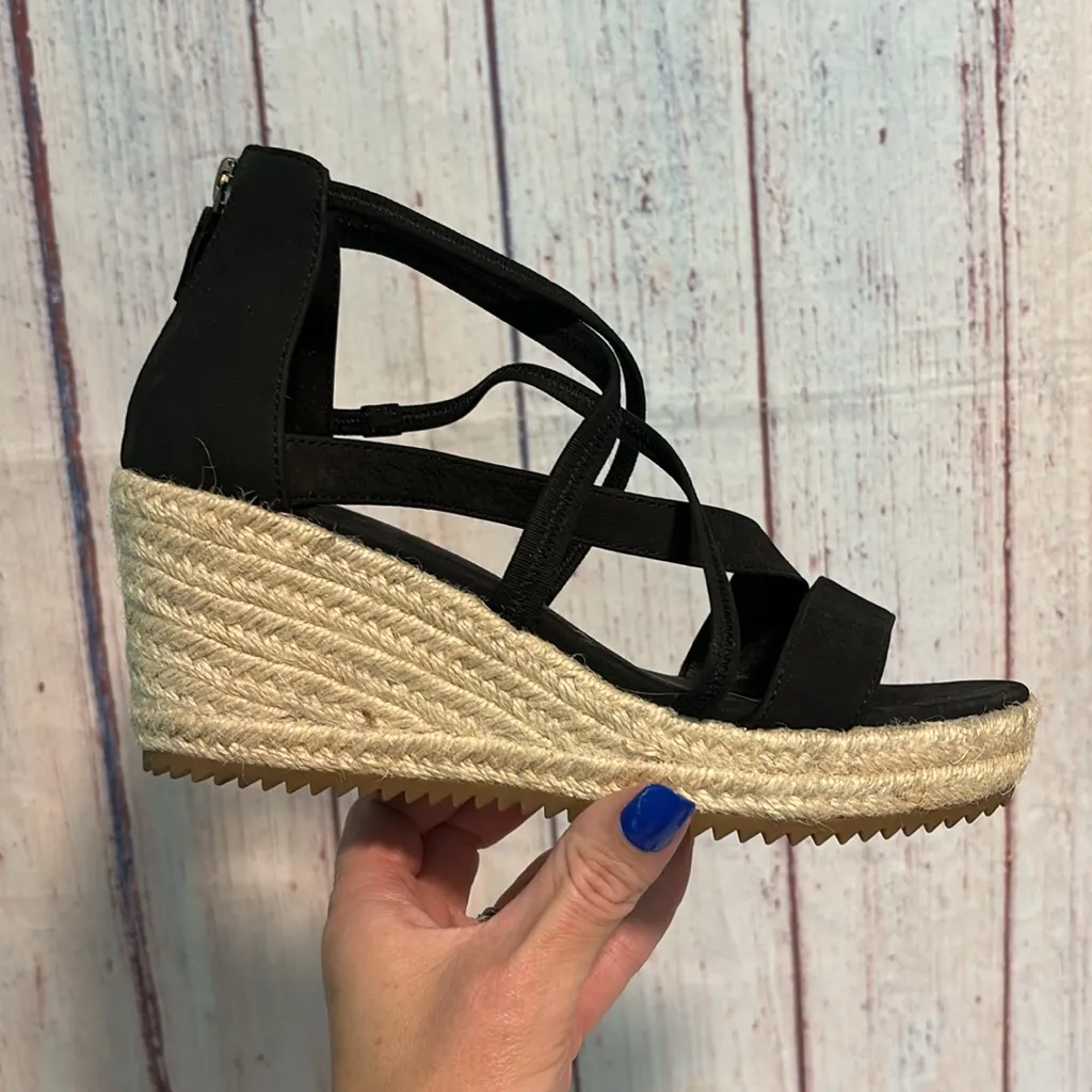 NWOT Eileen Fischer Wanda Tumbled Nubuck Espadrille - Image 5