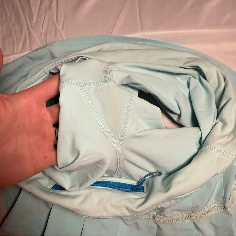 Lululemon Run: Pace Setter Skirt in Aquamarine, size 6 - Image 8