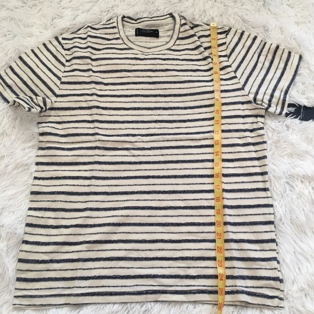 Lucky brand Tee Shirt crew neck short sleeves cream blue stripes Size Medium - Image 8