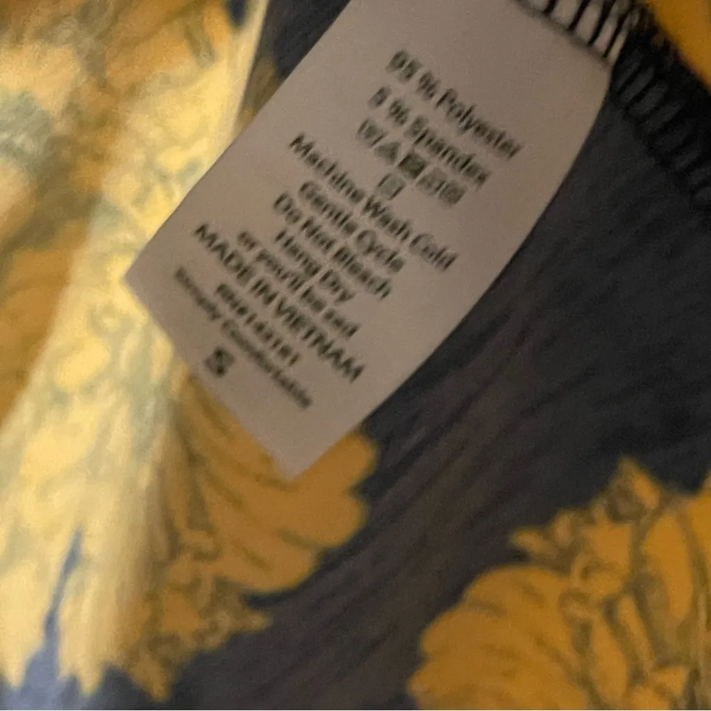 Yellow and Blue Floral Kimono Black - Image 4