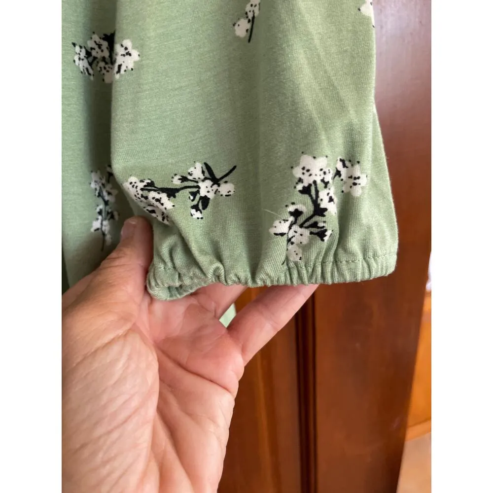 Daniel Rainn embroidered V-neck size medium - Image 4