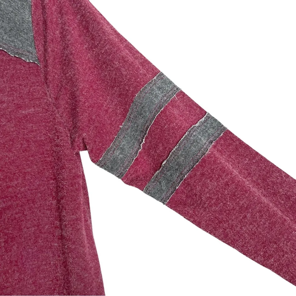 Tresics Maroon & Gray Varsity Striped Terrycloth Lined Knit Henley - Image 4