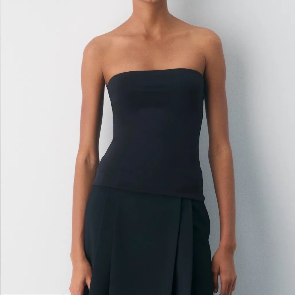 Aritzia Black Camisole Top - Image 2