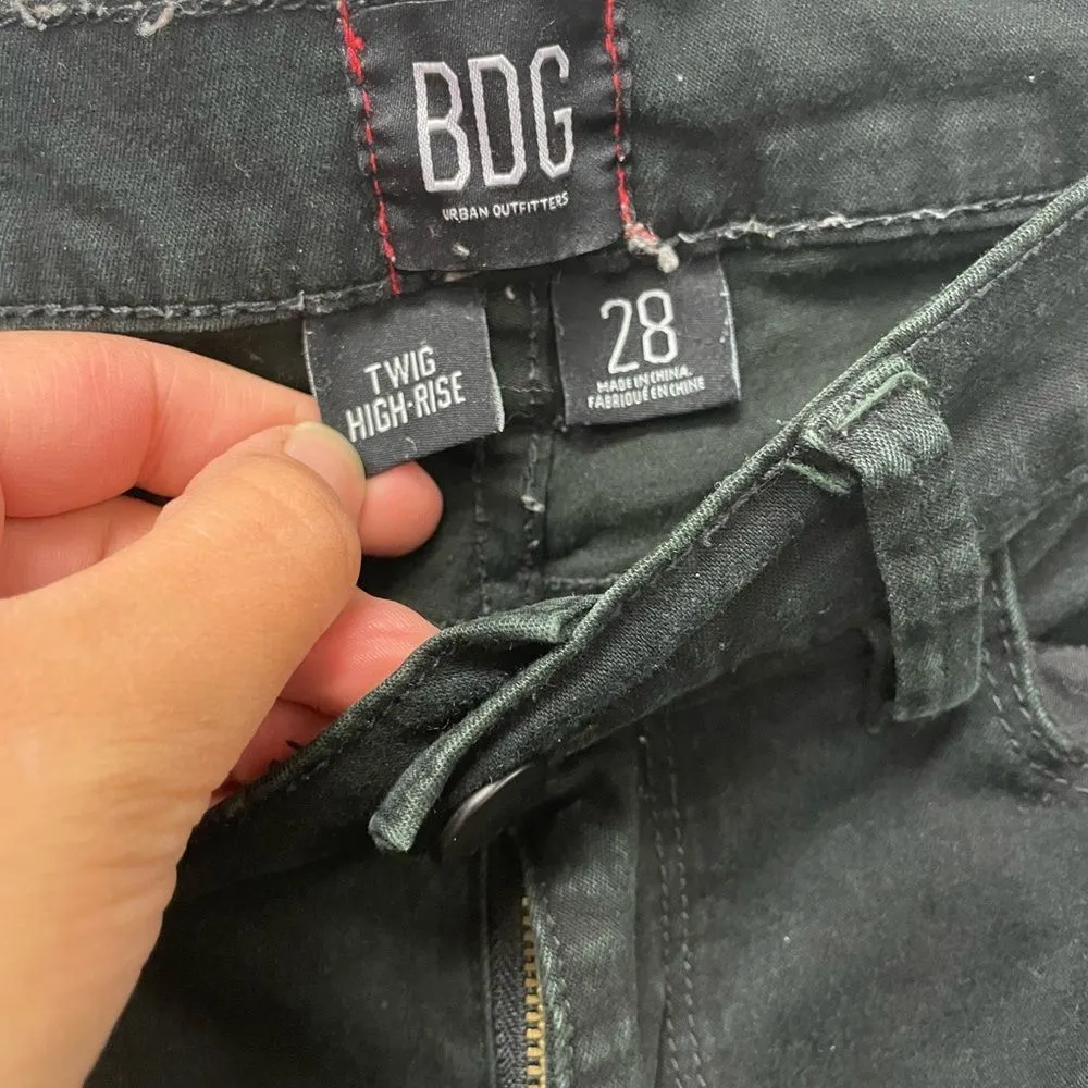 Urban Outfitters BDG Black High Rise Twig Denim Size 28 - Image 2