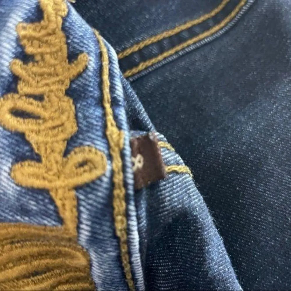 Kut from the kloth distressed mid wash blue denim skinny jeans size 8 - Image 7