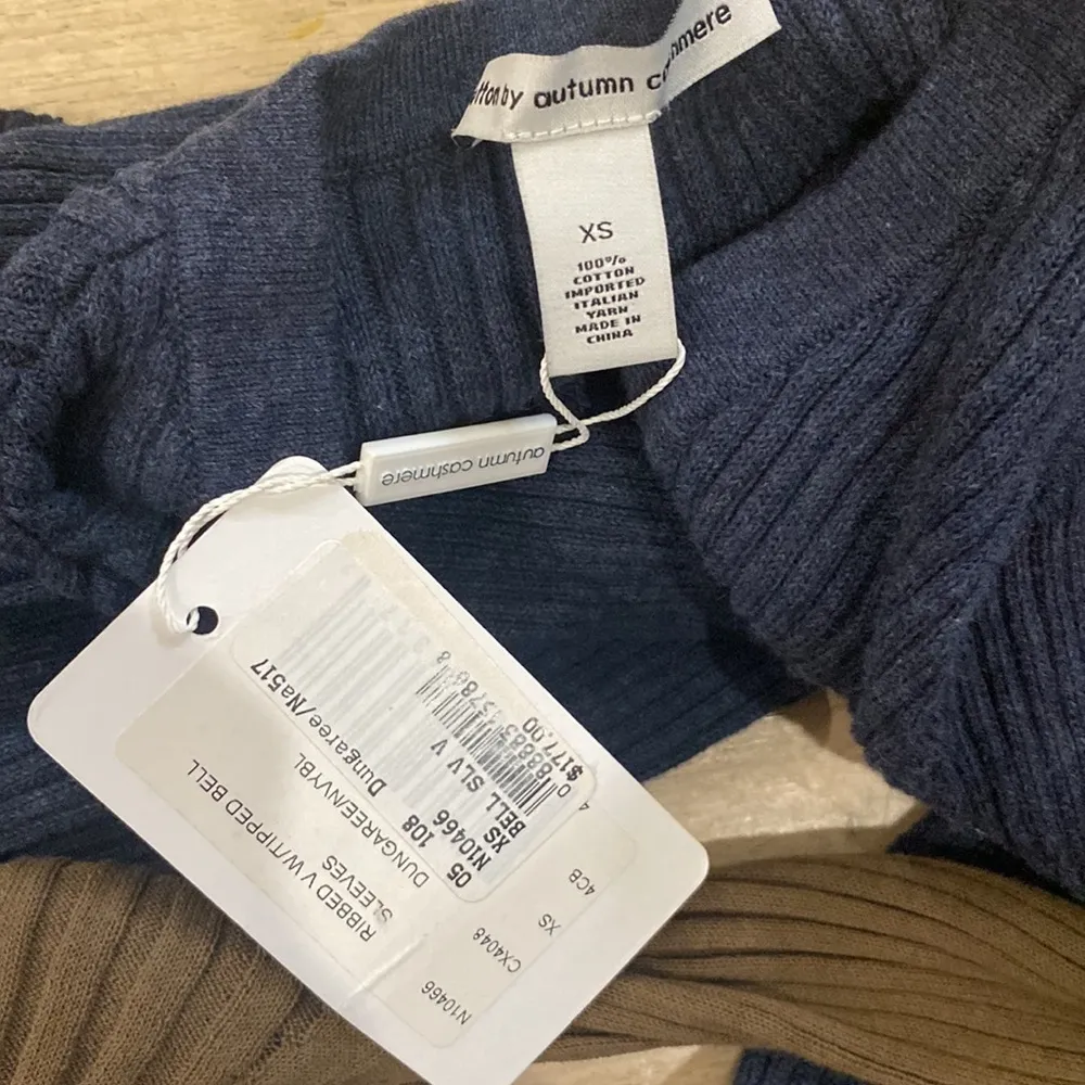 Autumn Cashmere bell sleeves 100% cotton Italian yarn ribbed V-neck top - Image 10