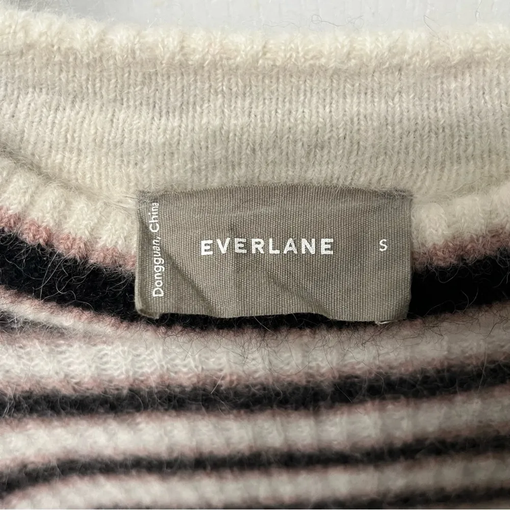Everlane Cocoon Crew Sweater in Alpaca - Image 4