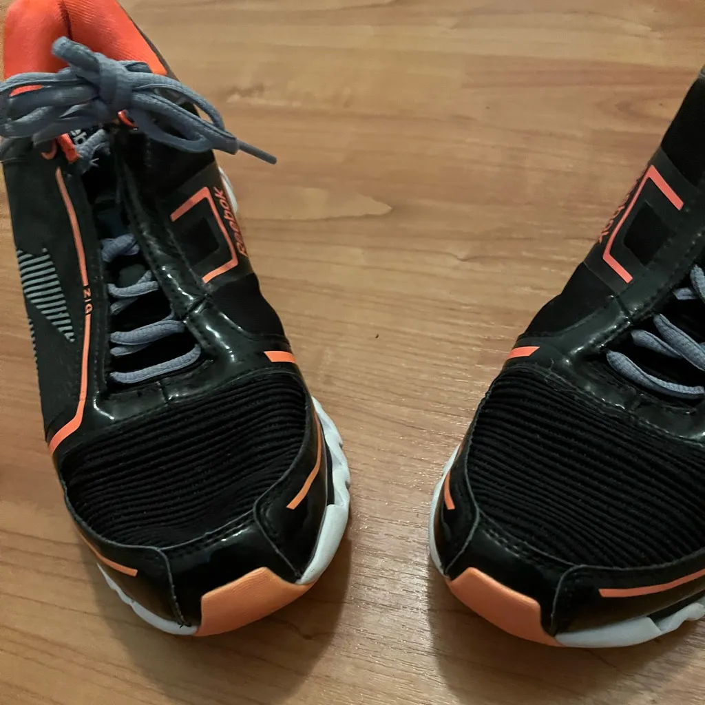 Reebok ZigLite Women's Shoes Lace Up Size 9 Athletic Sneakers Black Orange - Image 2