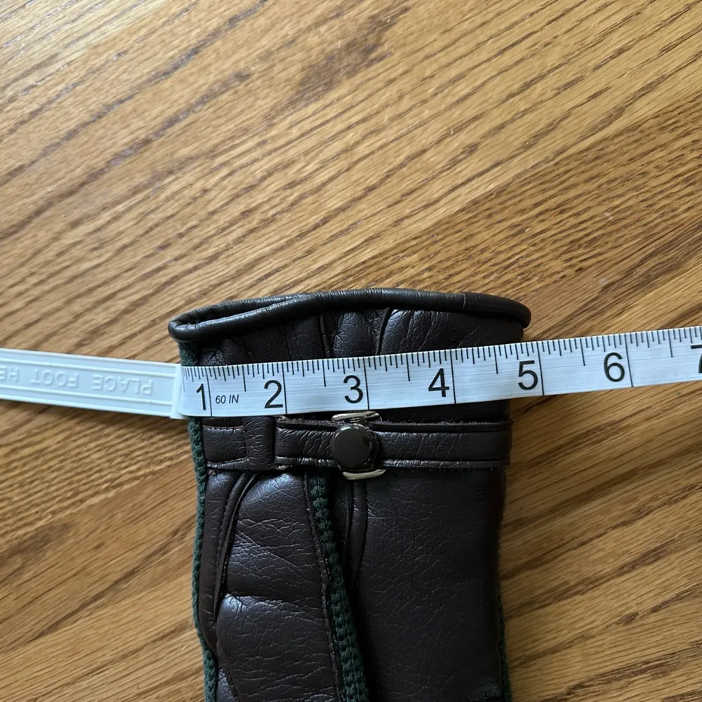 Brown Faux Leather Green Knit Accent Gloves Adjustable Strap FAux Fur Lined S/M - Image 13