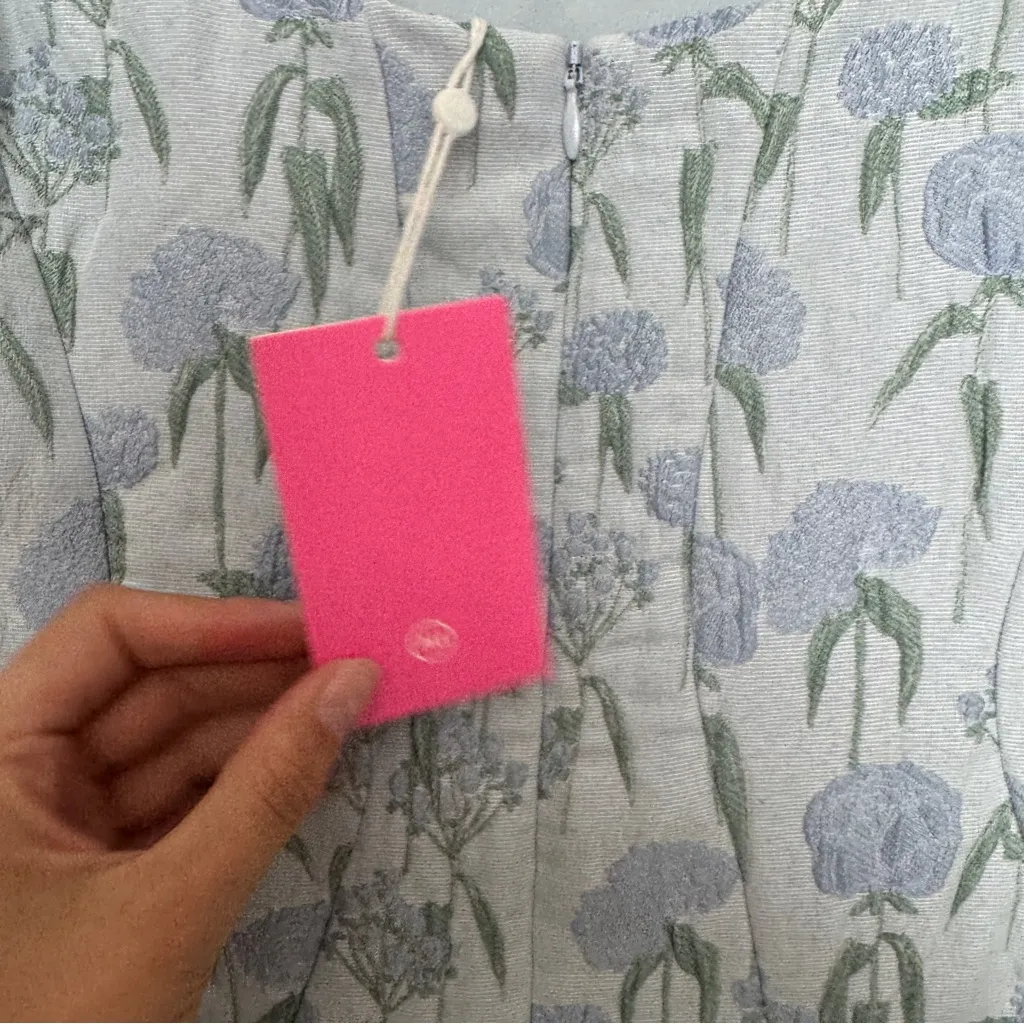 Amanda Uprichard Empire Floral Jacquard
Minidress in Flores Brocade Size M - Image 7