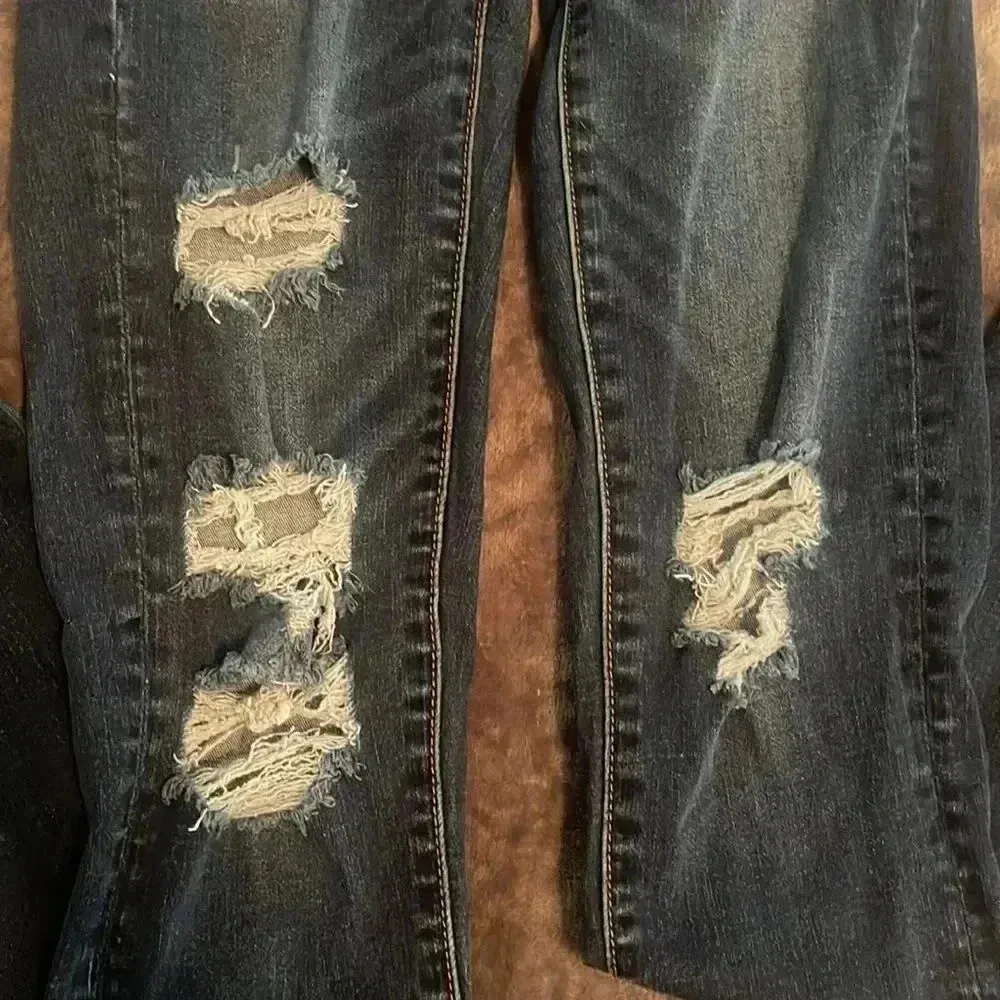 🧡 Women’s American Eagle jeggings size 4 long. Next level stretch with rips - Image 2