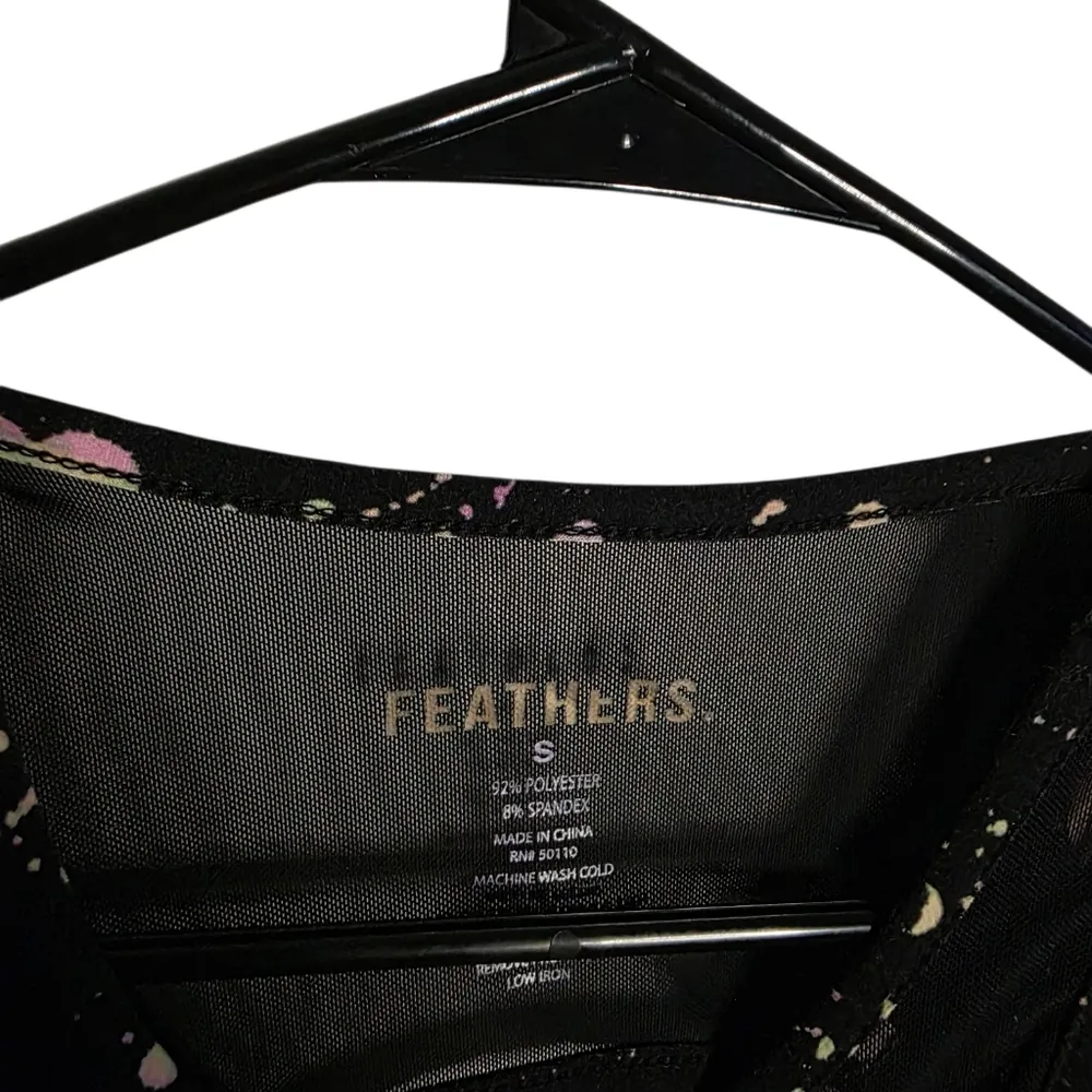 Feathers Paint Splatter Sheer Overlay Sports Bra S Black - Image 2