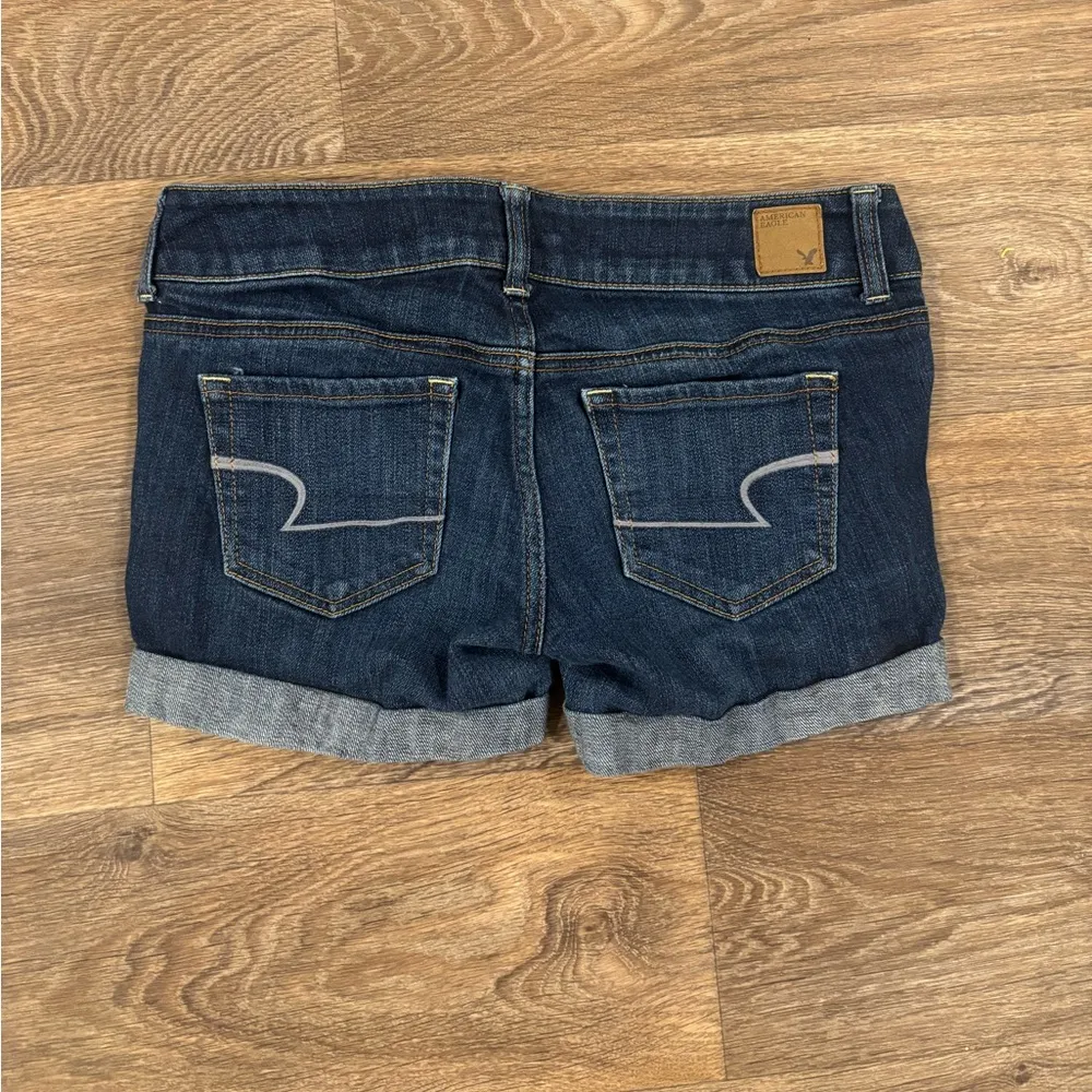 American Eagle Artist Jean Short -Size 6 - EUC - Image 2
