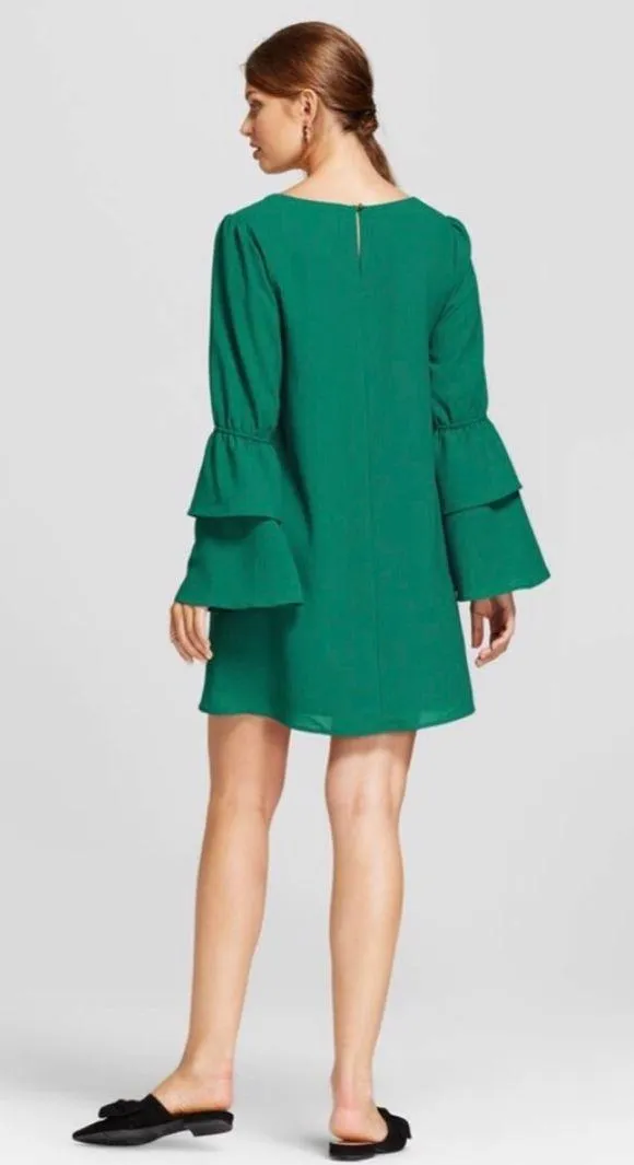 Green Bell Sleeve Dress - Image 4