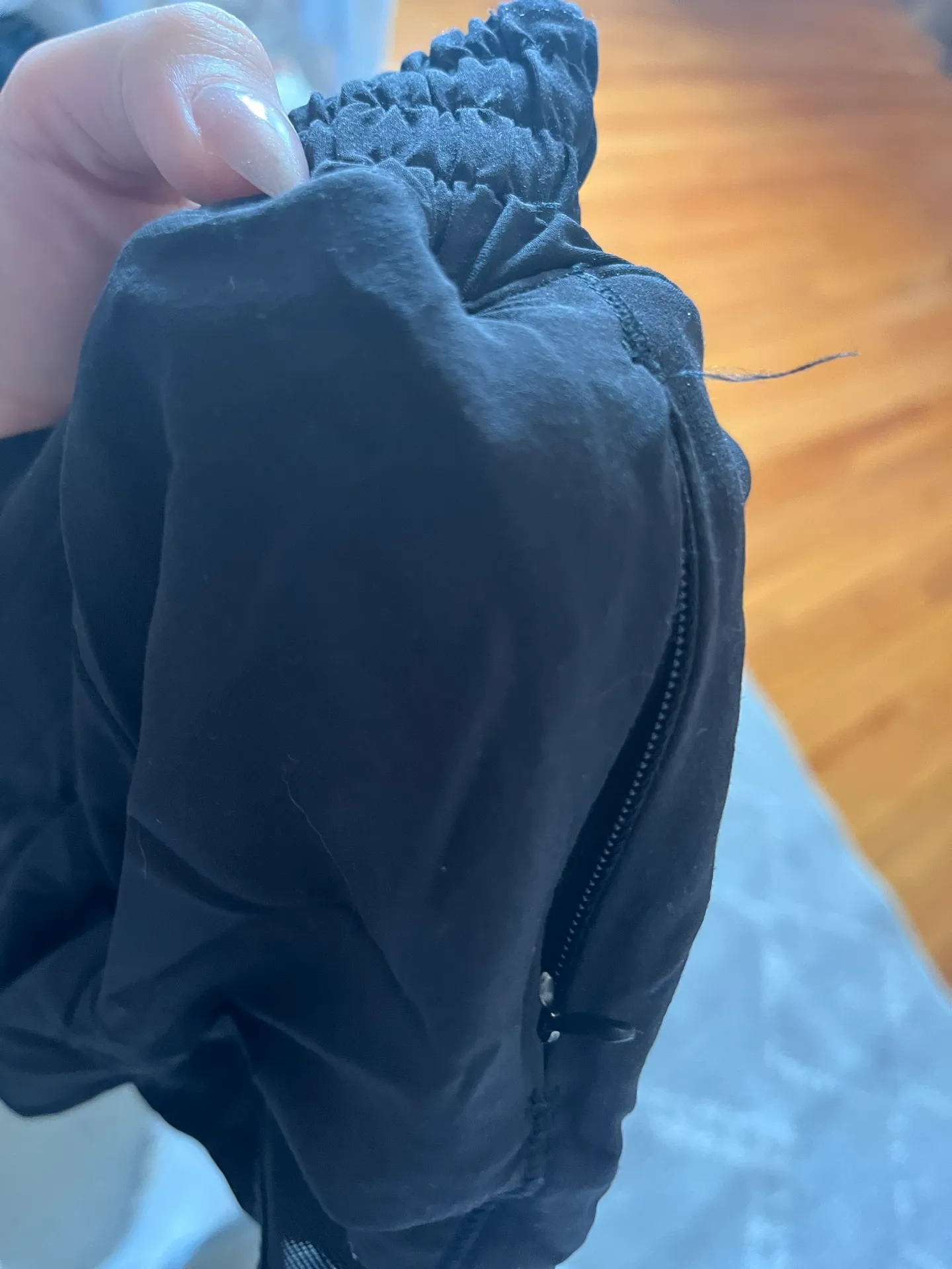 Hotty Hot Short 2.5” - Image 4