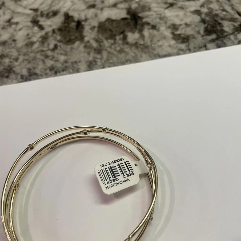 Ann Taylor LOFT NWT Rhinestone Gold Tone Metal Bangle Bracelet MSRP $24.50 - Image 6